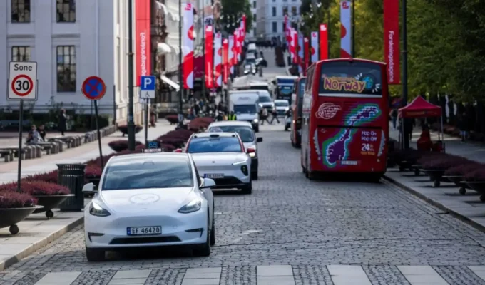 Japan's bond yields hit multi-decade highs, sparking market jitters over fiscal discipline ahead of key upper house election