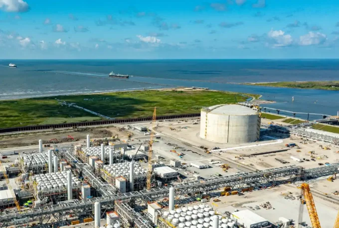 Venture Global's Calcasieu Pass LNG facility earns investment-grade 'BBB-' rating from S&P, signaling strong growth in U.S. LNG infrastructure