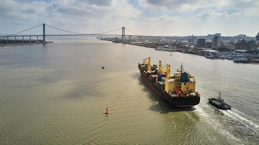 Maputo Port Achieves Record 32 Million Metric Tons as Regional Logistics Hub Expands
